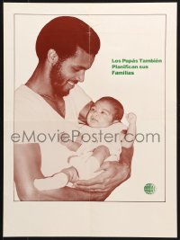 6g439 LOS PAPAS TAMBIEN PLANIFICAN SUS FAMILIAS 17x23 Caribbean special poster 1980s father & son!