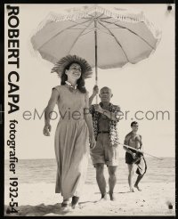 6g240 ROBERT CAPA FOTOGRAFIER 1932-54 25x30 Swedish museum/art exhibition 1980s Gilot and Picasso!