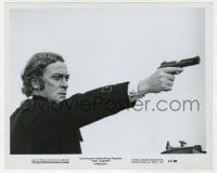 6h367 GET CARTER 8.25x10 still 1971 best close up of Michael Caine pointing his gun, Mike Hodges!