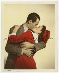 6h071 RINGS ON HER FINGERS color-glos 8x10 still 1942 Gene Tierney & Fonda kissing passionately!