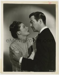 6h938 UNDERCURRENT 8x10.25 still 1946 close up of Robert Taylor holding scared Katharine Hepburn!