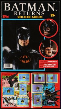 6m007 LOT OF 19 BATMAN RETURNS TOPPS STICKER ALBUMS 1992 cool images, does not include stickers!