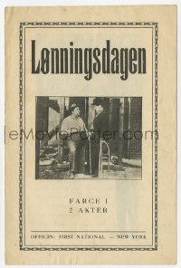 7a336 PAY DAY Danish program 1924 different images of Charlie Chaplin as expert bricklayer!