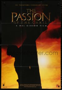 7b736 PASSION OF THE CHRIST 27x40 special poster 2004 Mel Gibson, James Caviezel as Jesus on cross!