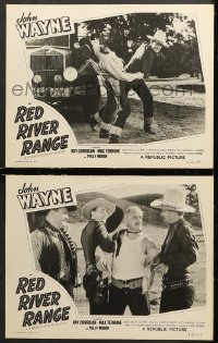 7c926 RED RIVER RANGE 2 LCs R1953 John Wayne grabbing bad guy, fighting, The Three Mesquiteers!