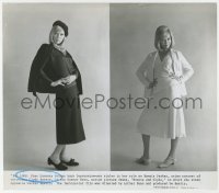 7f202 BONNIE & CLYDE 8.25x9.25 still 1967 sexy Faye Dunaway brings back Depression-era styles!