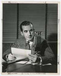 7f336 EDWARD R. MURROW 7.25x9 radio publicity still 1940s legendary broadcast journalist at CBS!