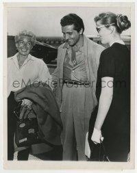7f585 LANA TURNER 7.25x9 news photo 1958 with her 14 year old daughter & lover Johnny Stompanato!