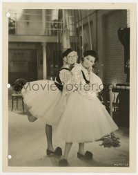 7f671 MISSES STOOGE 8x10.25 still 1935 Thelma Todd & Patsy Kelly as a sister team from yesteryear!