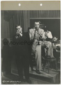 7f737 PAL JOEY candid 8x11 key book still 1957 George Sidney & Bobby Sherwood have a jam session!