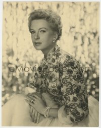7h153 DEBORAH KERR deluxe 10.5x13.5 still 1940s beautiful seated portrait in floral print & pearls!