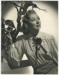 7h197 GREER GARSON deluxe 10x13 still 1930s posed portrait of the beautiful MGM leading lady!