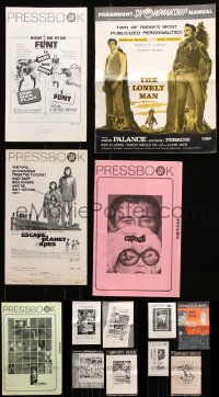 7m120 LOT OF 13 UNCUT PRESSBOOKS 1960s-1970s advertising for a variety of different movies!