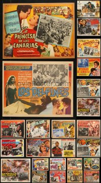 7m025 LOT OF 31 MEXICAN LOBBY CARDS 1950s-1970s great scenes from a variety of different movies!