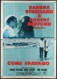 7t392 WAY WE WERE Italian 2p 1974 Barbra Streisand & Robert Redford walk on beach & kissing!