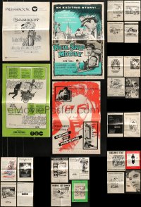 8d224 LOT OF 26 UNCUT PRESSBOOKS 1960s-1970s advertising for a variety of movies!