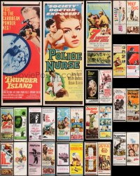8d562 LOT OF 29 UNFOLDED INSERTS 1960s great images from a variety of different movies!