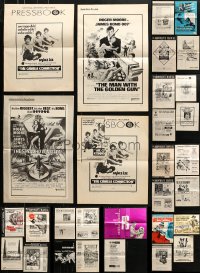 8d219 LOT OF 46 CUT PRESSBOOKS 1960s-1970s advertising for a variety of movies!