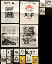 8d230 LOT OF 19 UNCUT PRESSBOOKS 1960s-1970s advertising for a variety of movies!