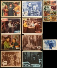 8d203 LOT OF 33 WESTERN LOBBY CARDS 1940s great scenes from several cowboy movies!