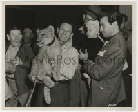 8g084 AFRICA SCREAMS candid 8.25x10 still 1949 Shemp Howard is amazed at animal trainer w/lion cub!