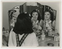 8g392 HARDYS RIDE HIGH candid deluxe 8x10 still 1939 Ann Rutherford cleaning makeup from her face!