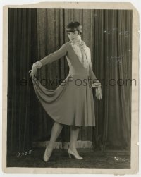 8g555 LOUISE BROOKS 8x10.25 still 1920s full-length portrait of the star modeling a pretty dress!
