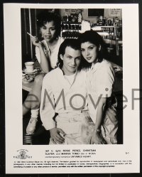 8m579 UNTAMED HEART presskit w/ 8 stills 1993 Christian Slater, Marisa Tomei, Rosie Perez