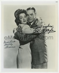 8p867 DOROTHY LAMOUR/BOB HOPE signed 8x10 REPRO still 1980s great portrait holding each other!