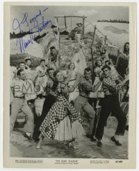 8p585 NANETTE FABRAY signed 8x10 still 1953 performing in musical production in The Band Wagon!