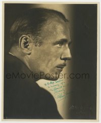 8p624 ROLAND YOUNG signed deluxe 7.75x9.5 still 1922 portrait by Preston Duncan early in his career!