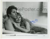 8p632 SHELLEY LONG signed 8x10.25 still 1982 sleeping in bathtub with Henry Winkler in Night Shift!