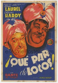 8s194 A-HAUNTING WE WILL GO Spanish herald 1943 different art of Laurel & Hardy by Josep Soligo!