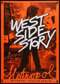 9c461 WEST SIDE STORY 23x33 East German stage poster 1980s art by Ernst!