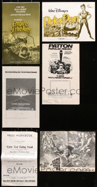 9d110 LOT OF 6 UNCUT PRESSBOOKS 1960s-1970s adveritsing for a variety of different movies!