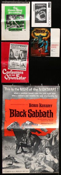 9d118 LOT OF 5 CUT HORROR/SCI-FI PRESSBOOKS 1960s-1970s advertising for scary movies!