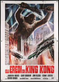 9f224 DESTROY ALL MONSTERS Italian 2p R1977 different Ferrari art of King Kong destroying city!