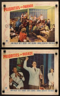 9g948 PRIORITIES ON PARADE 2 LCs 1942 great images of wacky pop-eyed Jerry Colonna!