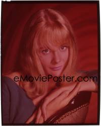 9h145 SHIRLEY KNIGHT 8x10 transparency 1960s beautiful close portrait seated backwards in chair!