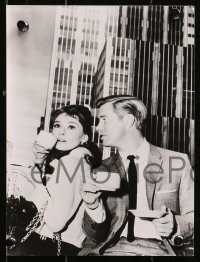 9j150 BREAKFAST AT TIFFANY'S 3 German stills R1960s Audrey Hepburn with George Peppard!