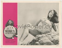 9k984 WOMEN OF THE WORLD LC 1963 sexiest naked exotic woman covering herself with a globe!