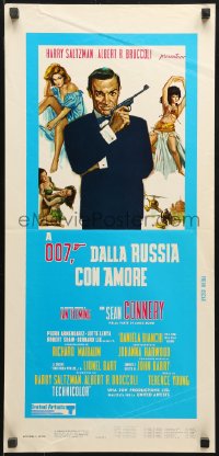 9p680 FROM RUSSIA WITH LOVE Italian locandina R1980s art of Sean Connery as James Bond 007 with gun!