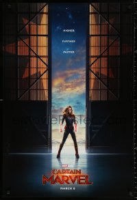 9r526 CAPTAIN MARVEL teaser DS 1sh 2019 Brie Larson in the title role, higher, further, faster!