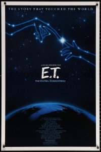 9r586 E.T. THE EXTRA TERRESTRIAL 1sh R1985 Drew Barrymore, Spielberg, cool John Alvin art!