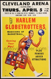 9t060 HARLEM GLOBETROTTERS WC 1967 the Magicians of Basketball, cool art by Karl Hubenthal!