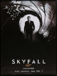 9x383 SKYFALL teaser DS French 1p 2012 Daniel Craig as James Bond standing in gun barrel!