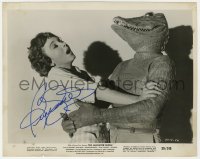 9y412 BEVERLY GARLAND signed 8x10 still 1959 close up grabbed by monster in The Alligator People!