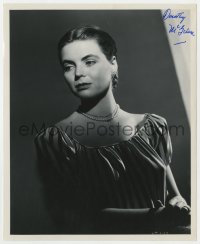 9y871 DOROTHY MCGUIRE signed 8.25x10 REPRO still 1980s portrait of the pretty actress in shadows!