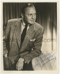 9y486 JACK BENNY signed deluxe 8x10 still 1940s great waist-high posed portrait in suit & tie!