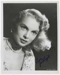 9y902 JANET LEIGH signed 8x10 REPRO still 1980s head & shoulders portrait wearing pearl necklace!